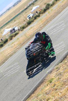 media/Oct-15-2023-TrackXperience (Sun) [[85198ff50b]]/Group 3/session 4 turn 3/